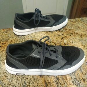 Quiksilver Amphibian Plus Shoe Black Grey White EUC size 7 Water Outdoor Skate